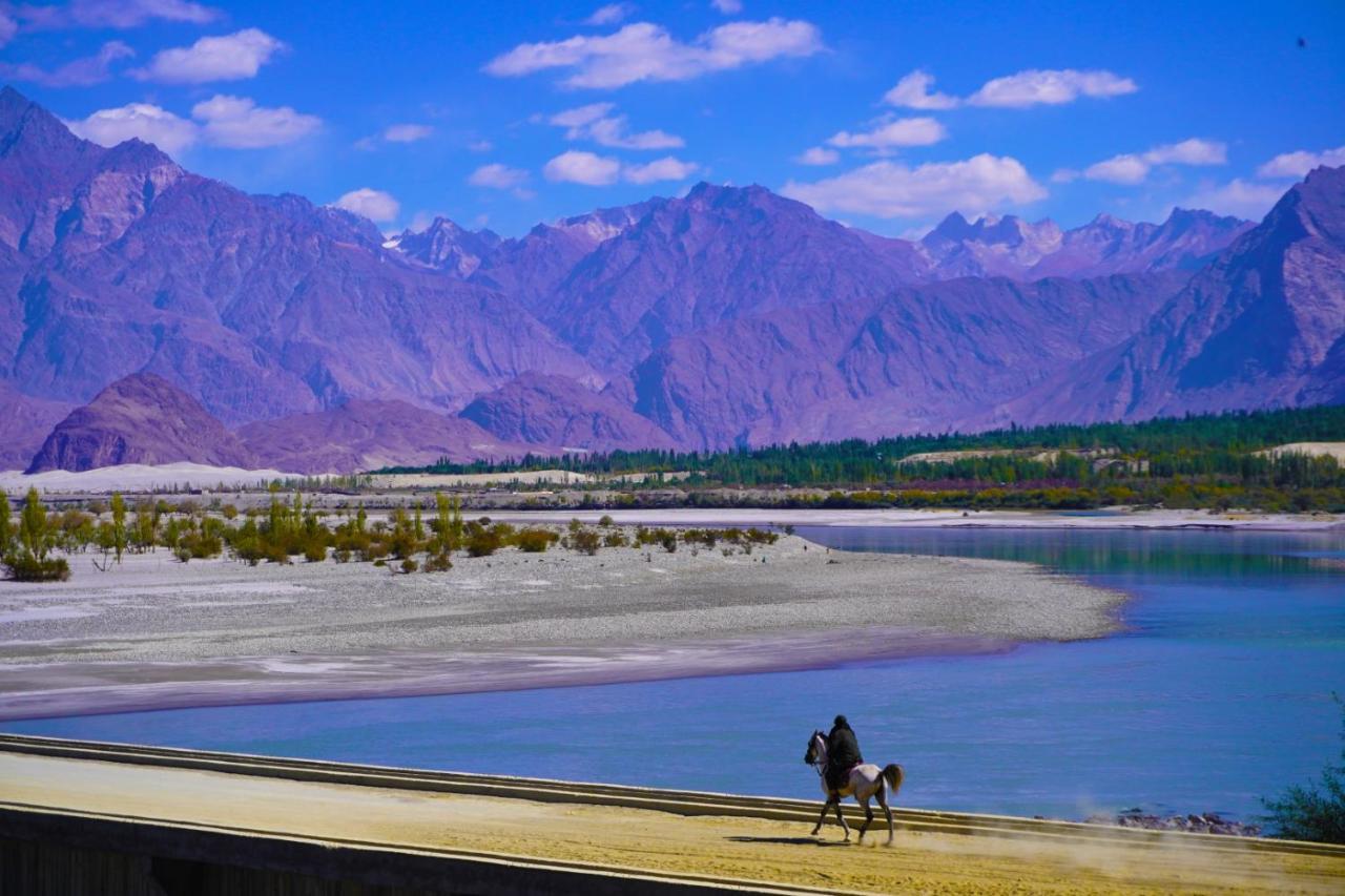 Hotel Mountain Lodge Skardu Eksteriør bilde