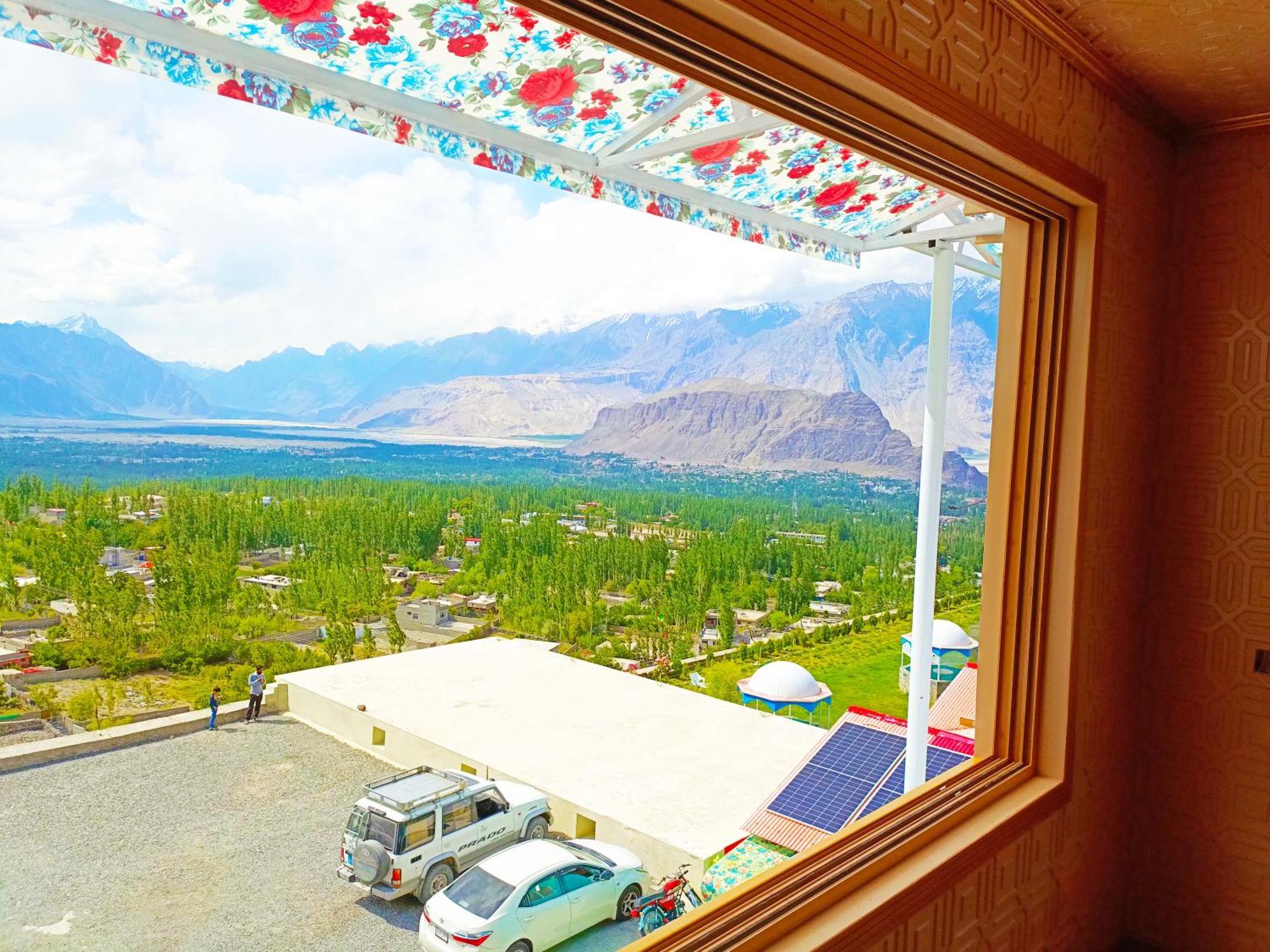 Hotel Mountain Lodge Skardu Eksteriør bilde