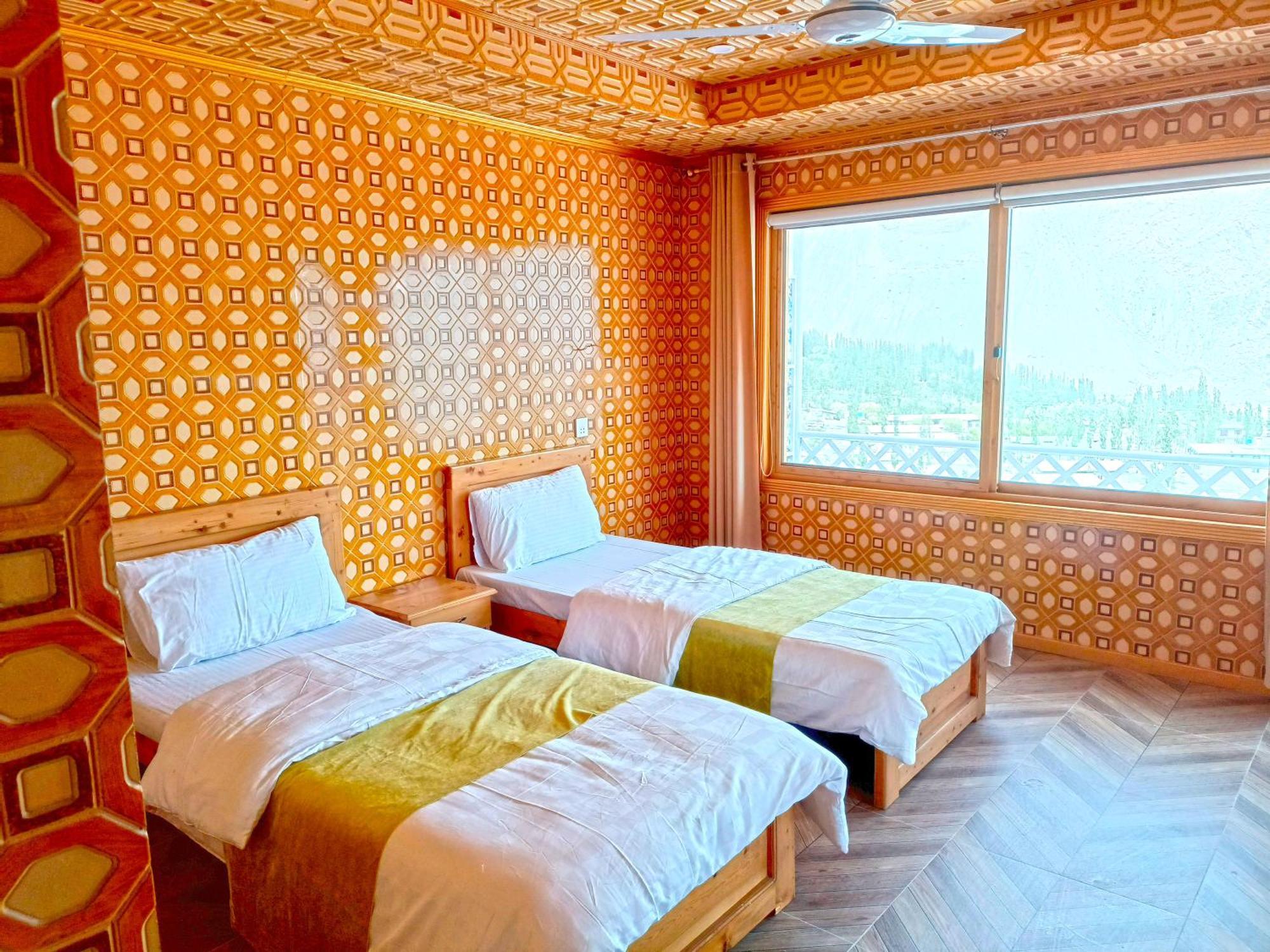 Hotel Mountain Lodge Skardu Eksteriør bilde
