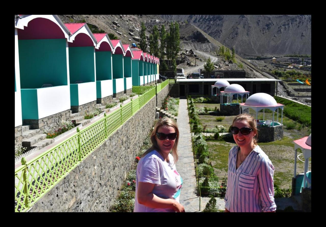 Hotel Mountain Lodge Skardu Eksteriør bilde